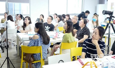 快速翻譯和文檔翻譯、證件翻譯的區(qū)別在哪里？
